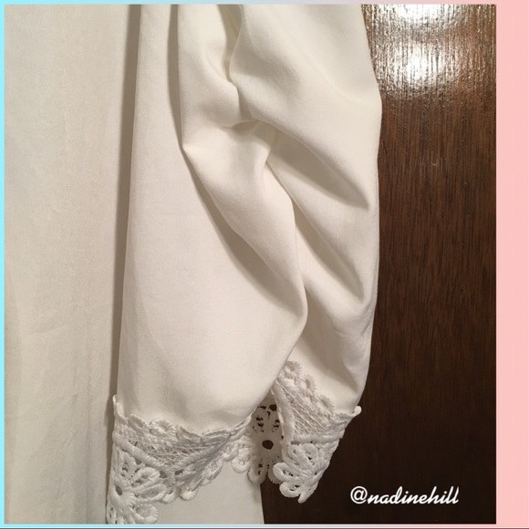 ❌❌❌SOLD SOLD SOLD❌❌❌ White Tunic Sm-Med Jrs 3-9 Misses 2-8 - Picture 6 of 8