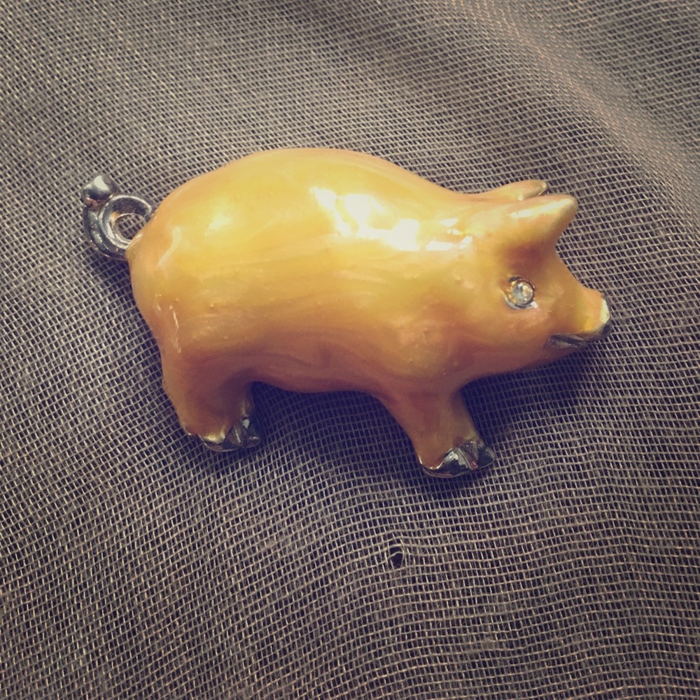 Vintage pig brooch