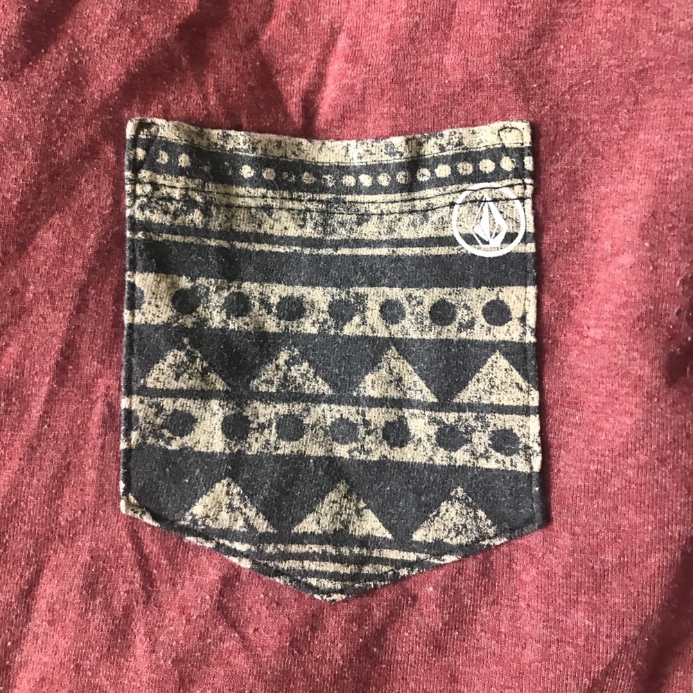 XL Volcom Men T-Shirt