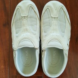 Slip on sneakers