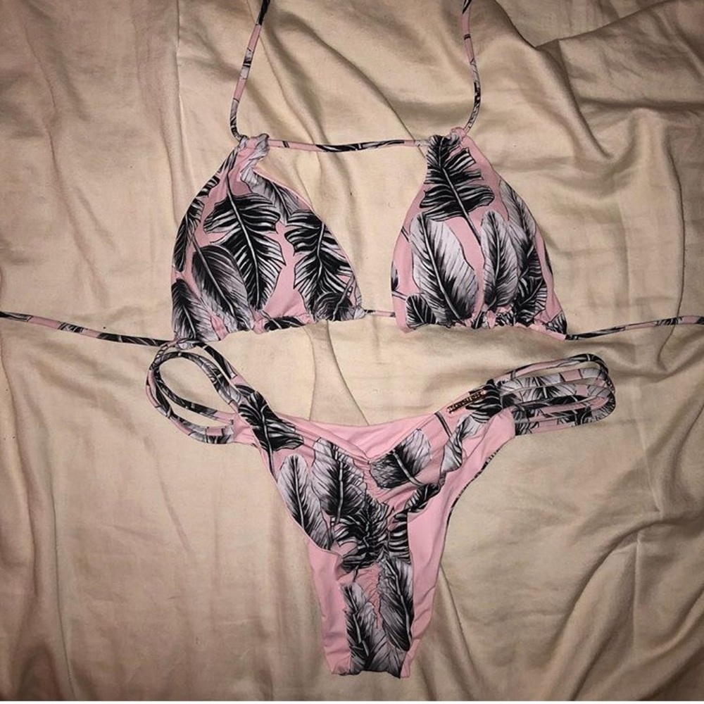 Isla set // SAN LORENZO