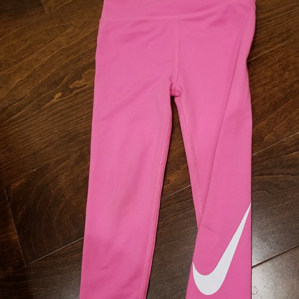 🚫🚫🚫🚫 SOLD SOLD SOLD Pink leggings