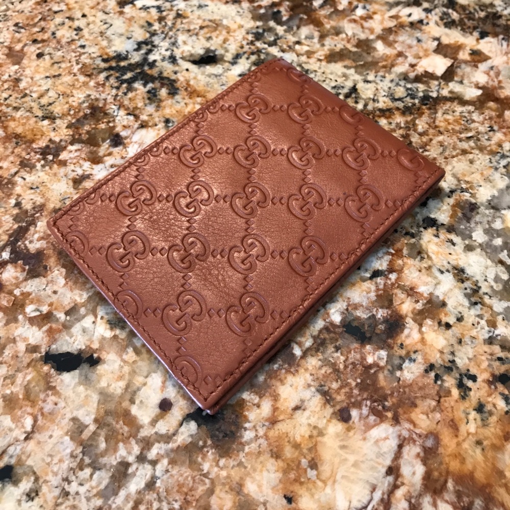 Men's Authentic large Gucci wallet