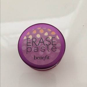Benefit Erase Paste in NO 1 FAIR.