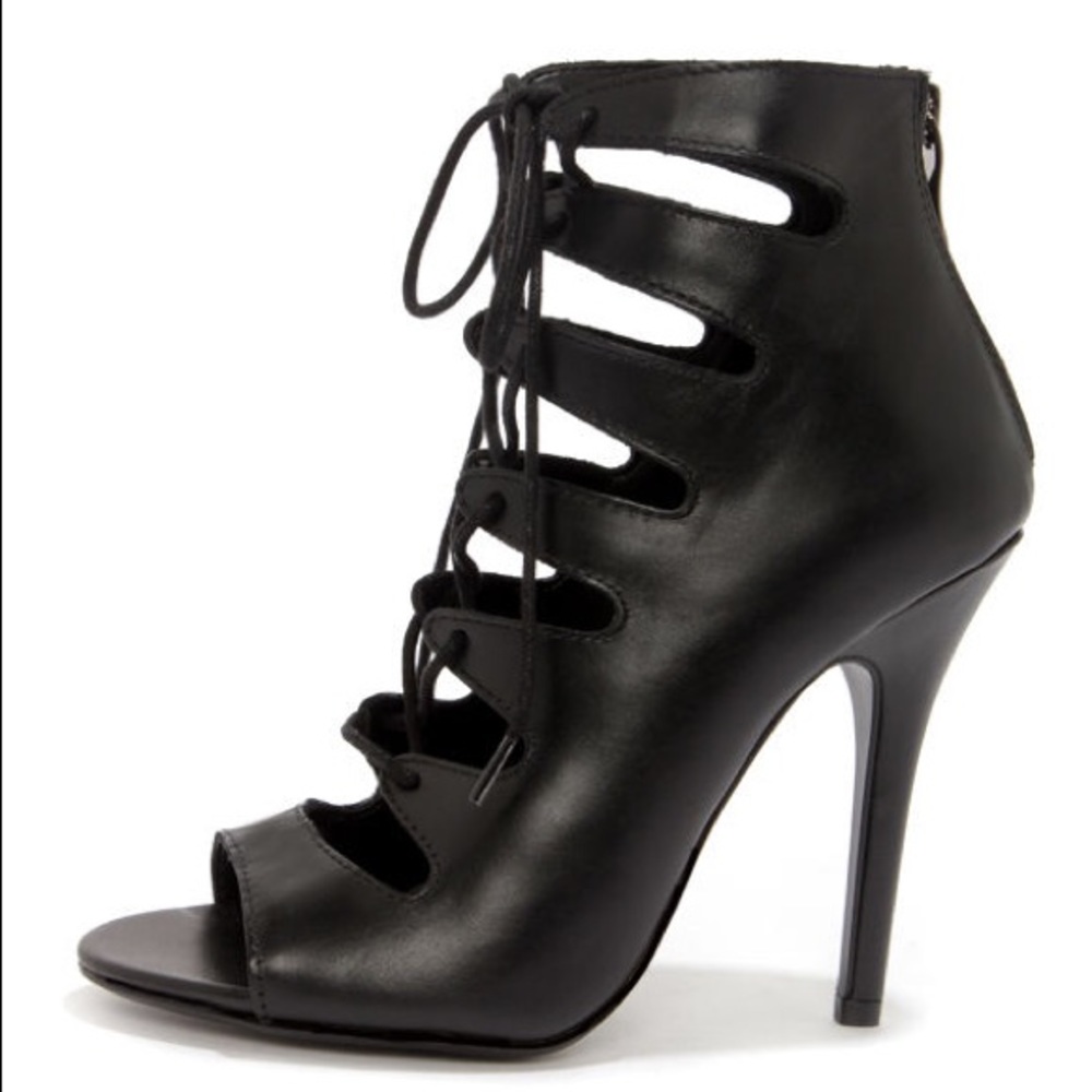Chinese Laundry-Leather lace-up 3.5” stiletto heel