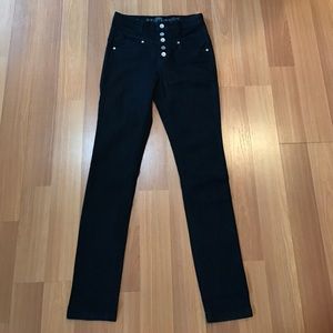 High waisted skinny jeans
