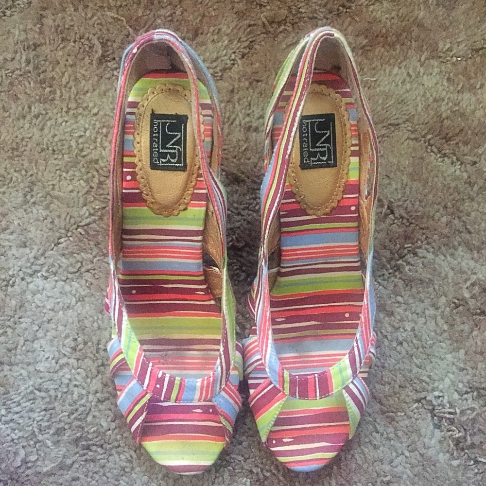 Not Rated Jessica multi colored heels 8.5