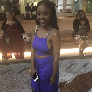 Meet your Posher, Khalia