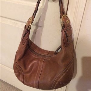 Coach camel brown leather shoulder purse
