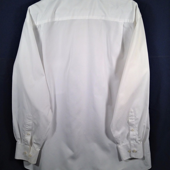 *SOLD*Lord and Taylor Large White Shirt - Picture 6 of 7