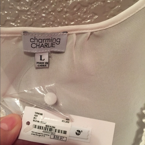 Top - Picture 2 of 2