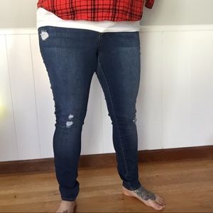 Old Navy rockstar distressed skinny jeans