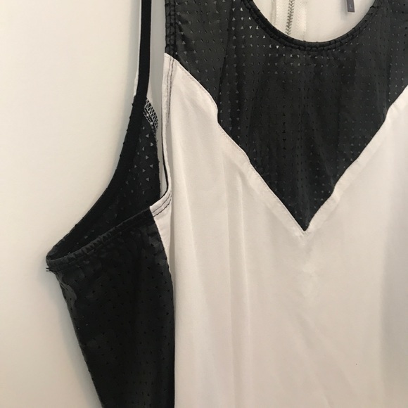 Kendall & Kylie tank top - Picture 2 of 4