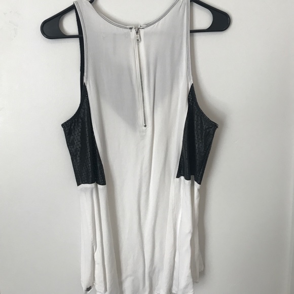 Kendall & Kylie tank top - Picture 4 of 4