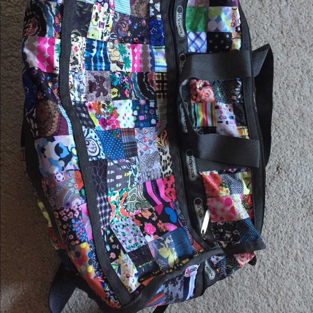 Lesportsac medium weekend bag- like new