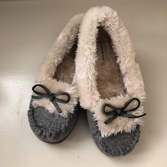 Airwalk Other - Cozy girls moccasins