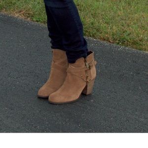 Guess Rulla Booties