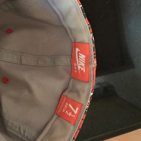 Nike Sneaker Box Fitted - Picture 4 of 4