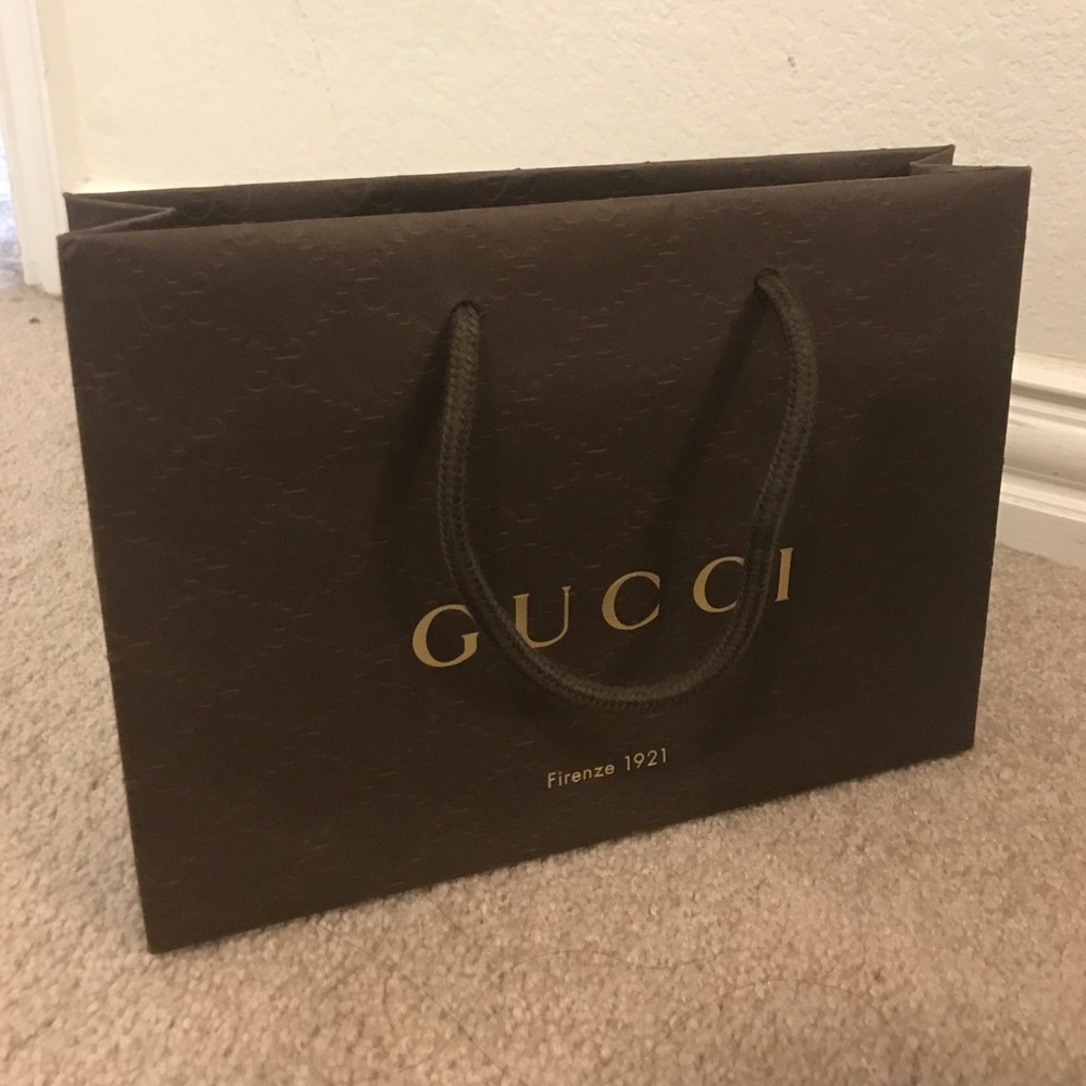 Gucci packaging paper bag