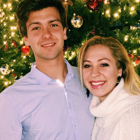 Meet your Posher, Alexandra Peterson - Picture 4 of 6