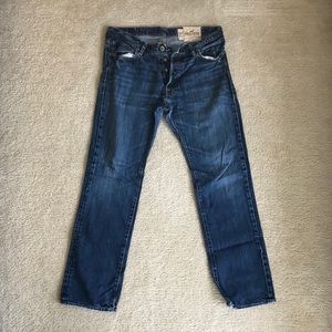 Men’s Hollister denim, low rise slim straight