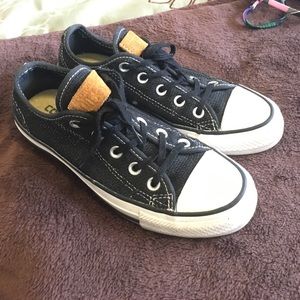 EUC Classic Converse Shoes
