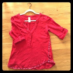Women's lightweight 3/4 sleeve top