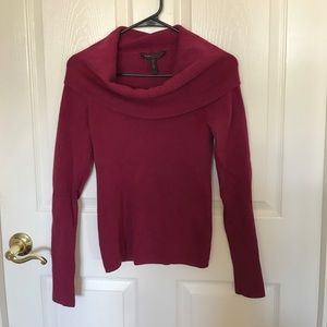 Great Condition and Quality Long Sleeved Sweater