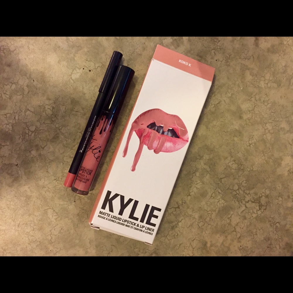 Kylie matte lip kit