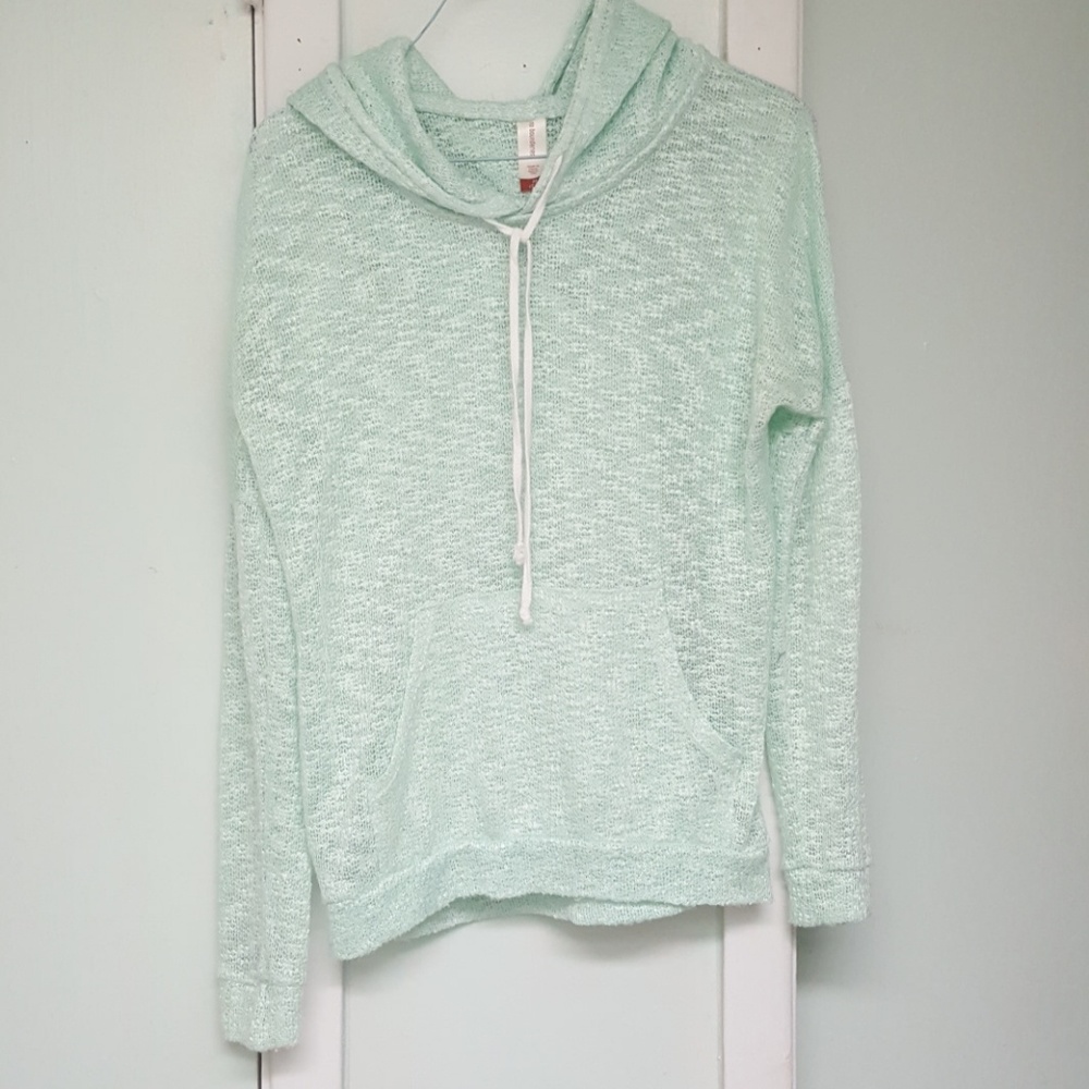 Aqua Hoody Pullover