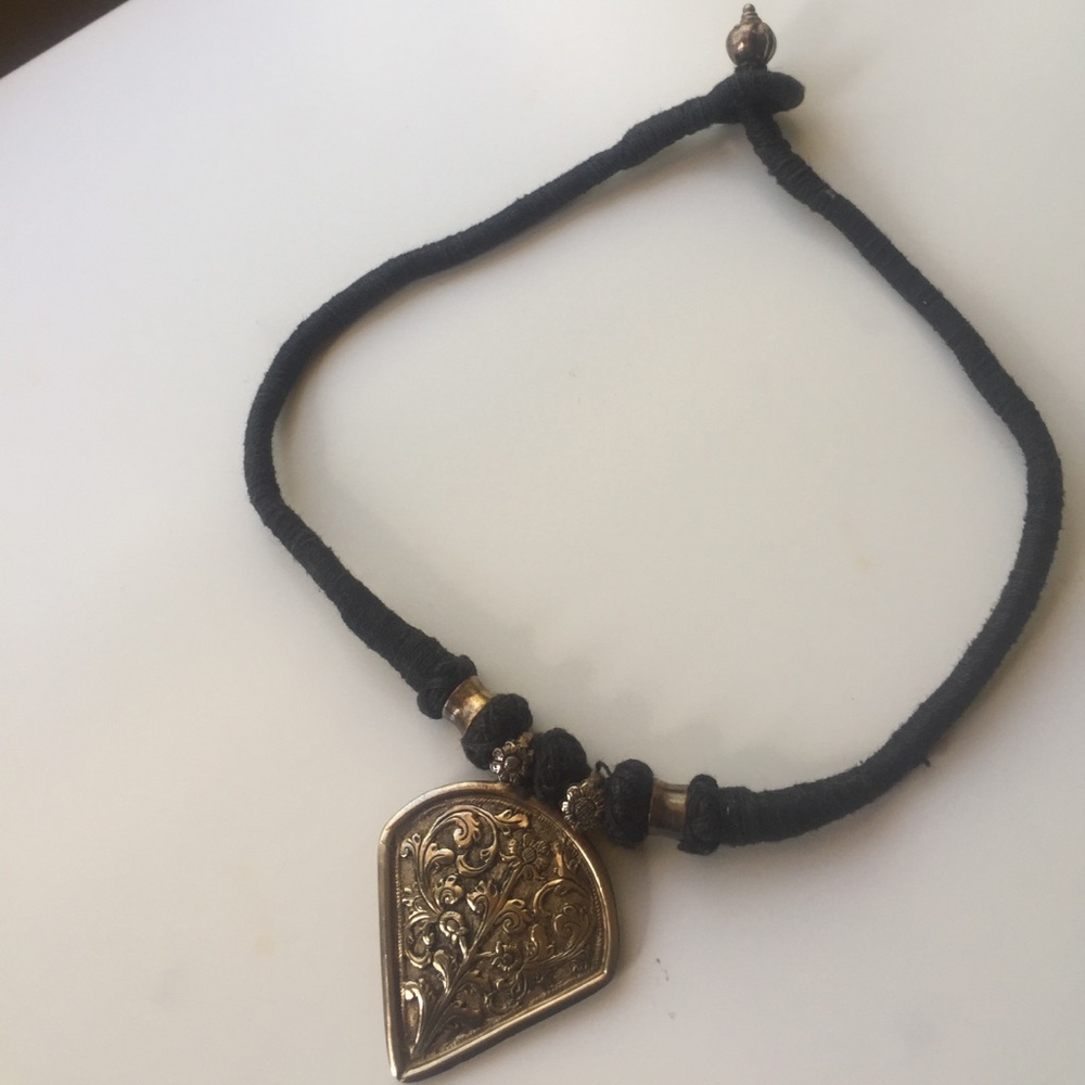Vintage necklaces 🌺🌹🌹