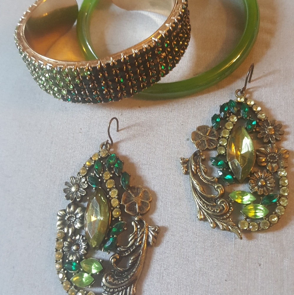 Jewlery