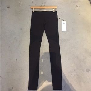 ALO Yoga Coast Leggings