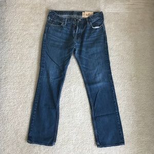 Men’s Hollister denim, low rise slim straight