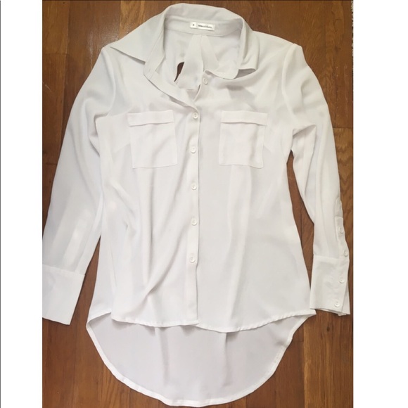 Tops - White button down shirt blouse