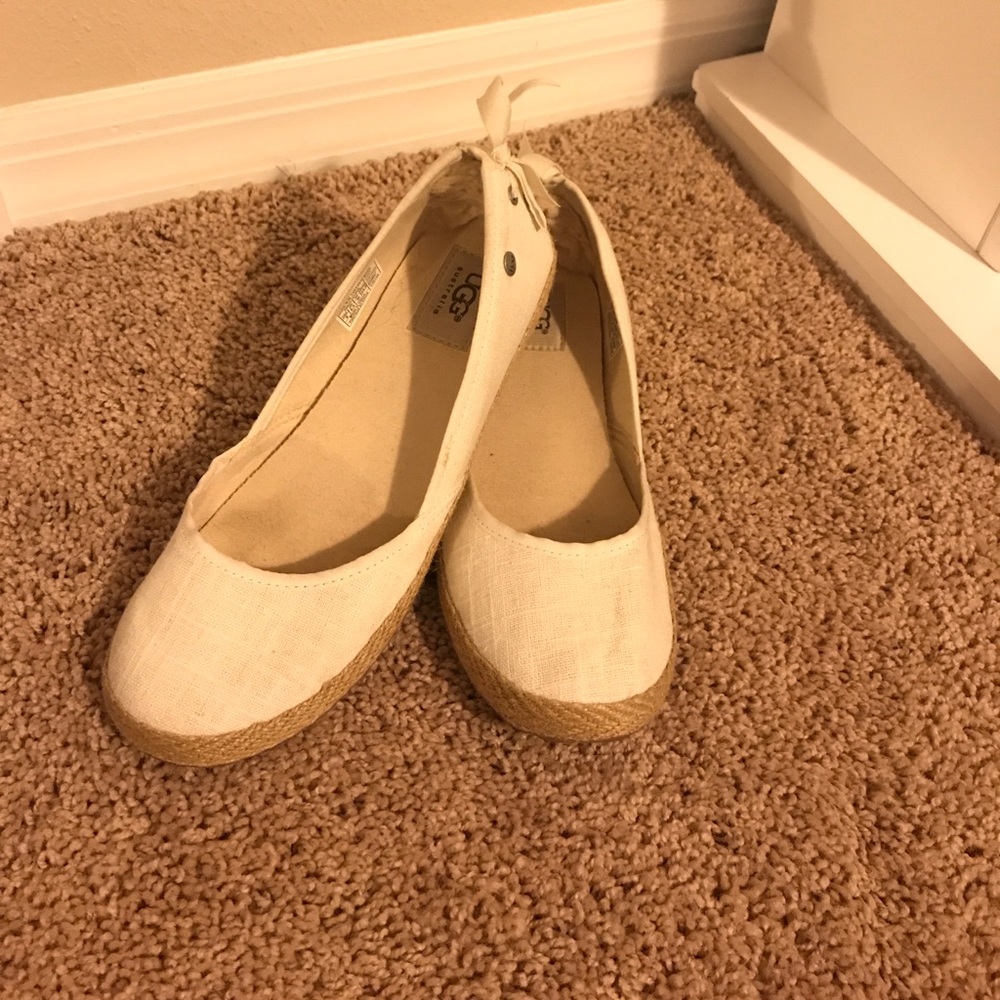 Ugg slip ons/flats
