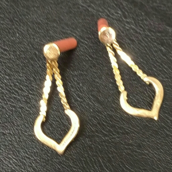 Vintage gold tone drop earrings classy - Picture 2 of 6
