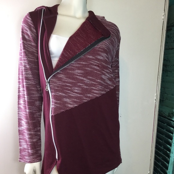 Other - 🇮🇹NWOT Asymmetrical Zip Up Hoodie🇮🇹