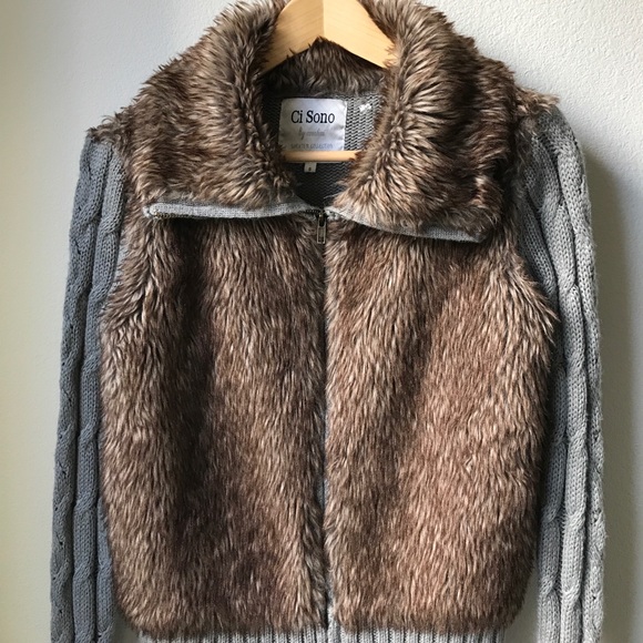 Sweater Jacket with Brown Faux Fur - Picture 2 of 6