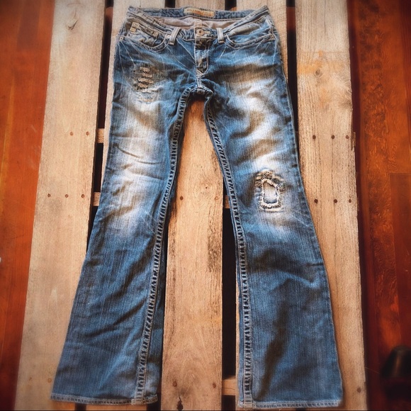 ⭐️Big Star Distressed Jeans Size 29 L💫 - Picture 1 of 2