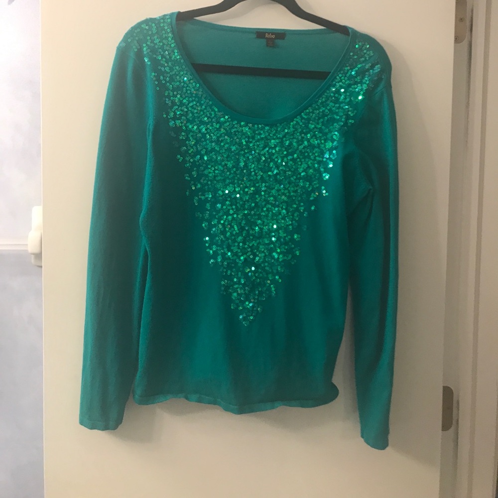 Reba green sweater, size L, good shape.