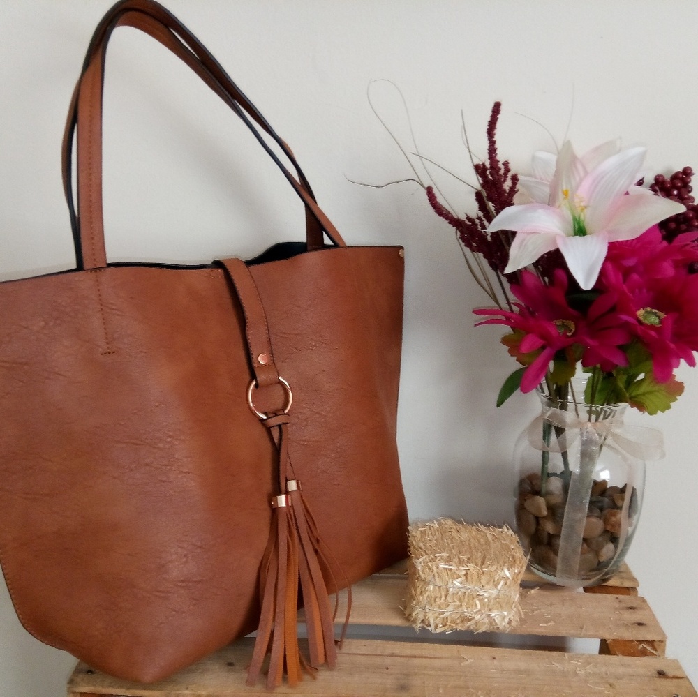 Vegan leather Tote handbag