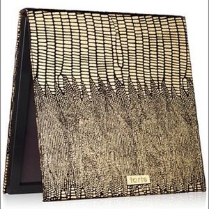 SOLD Limited edition Gold Digger magnetic palette