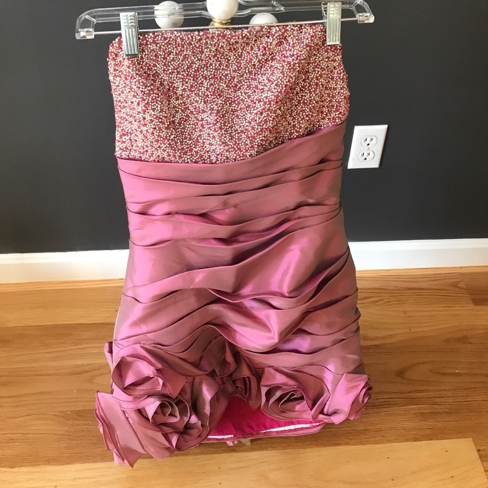 Blush Prom Short Size 10 dress!