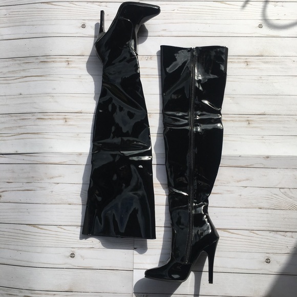Shoes - 💛 Black thigh high boots