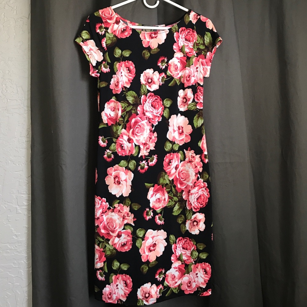 short sleeve midi dress