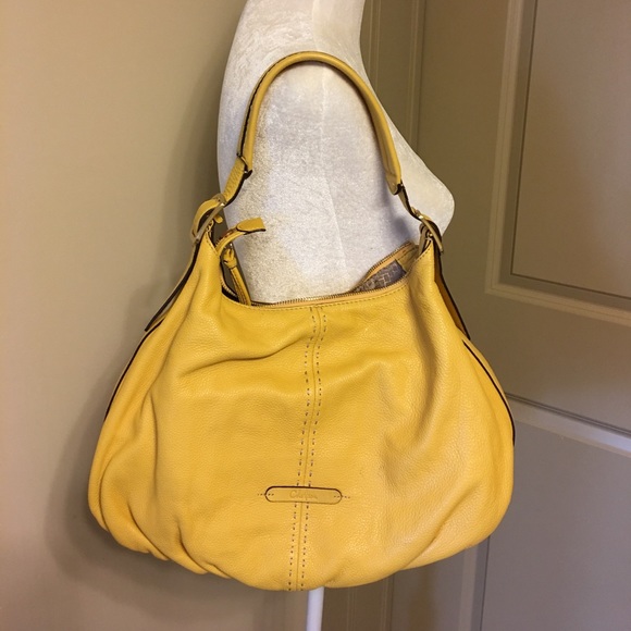 Beautiful sunflower yellow Cole Haan shoulder bag - Picture 3 of 8