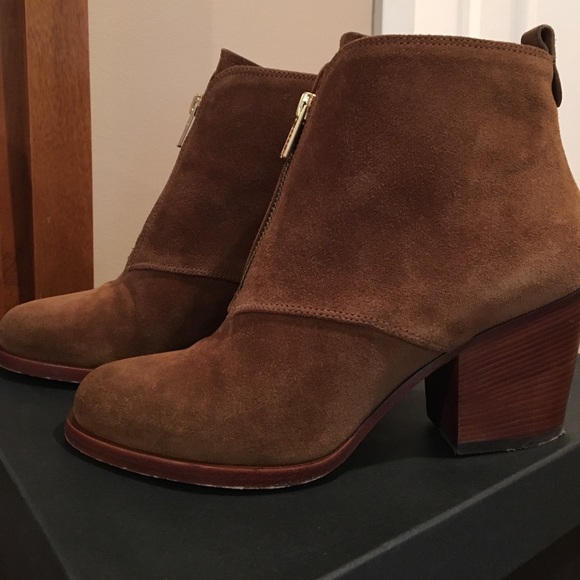 Marc By Marc Jacobs Front Zip Tan Ankle Boot Sz 8 - Picture 2 of 8