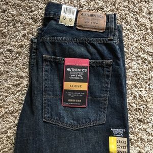 Authentic Signature jeans by Levi