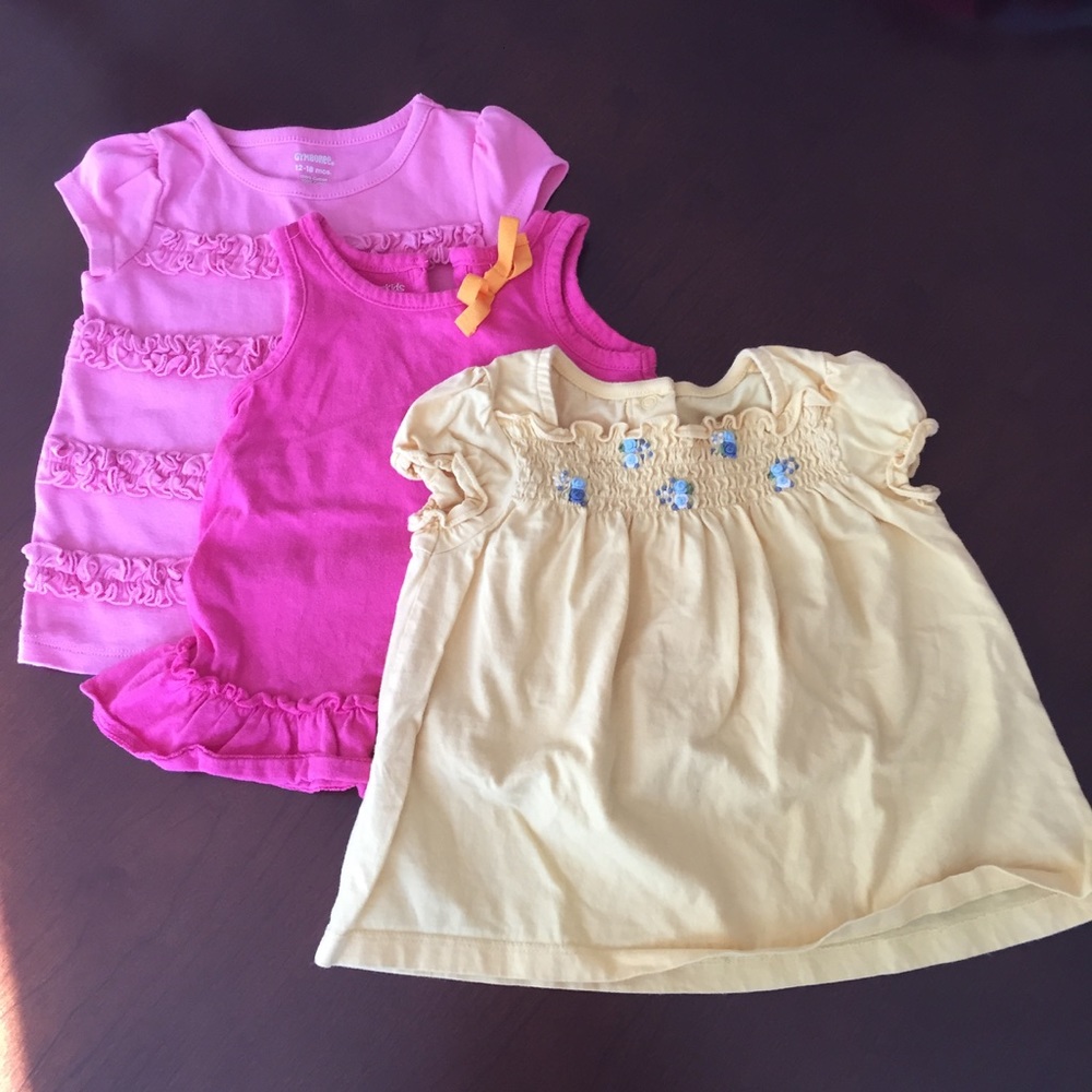 Lot of 3 size 12-18 month tops